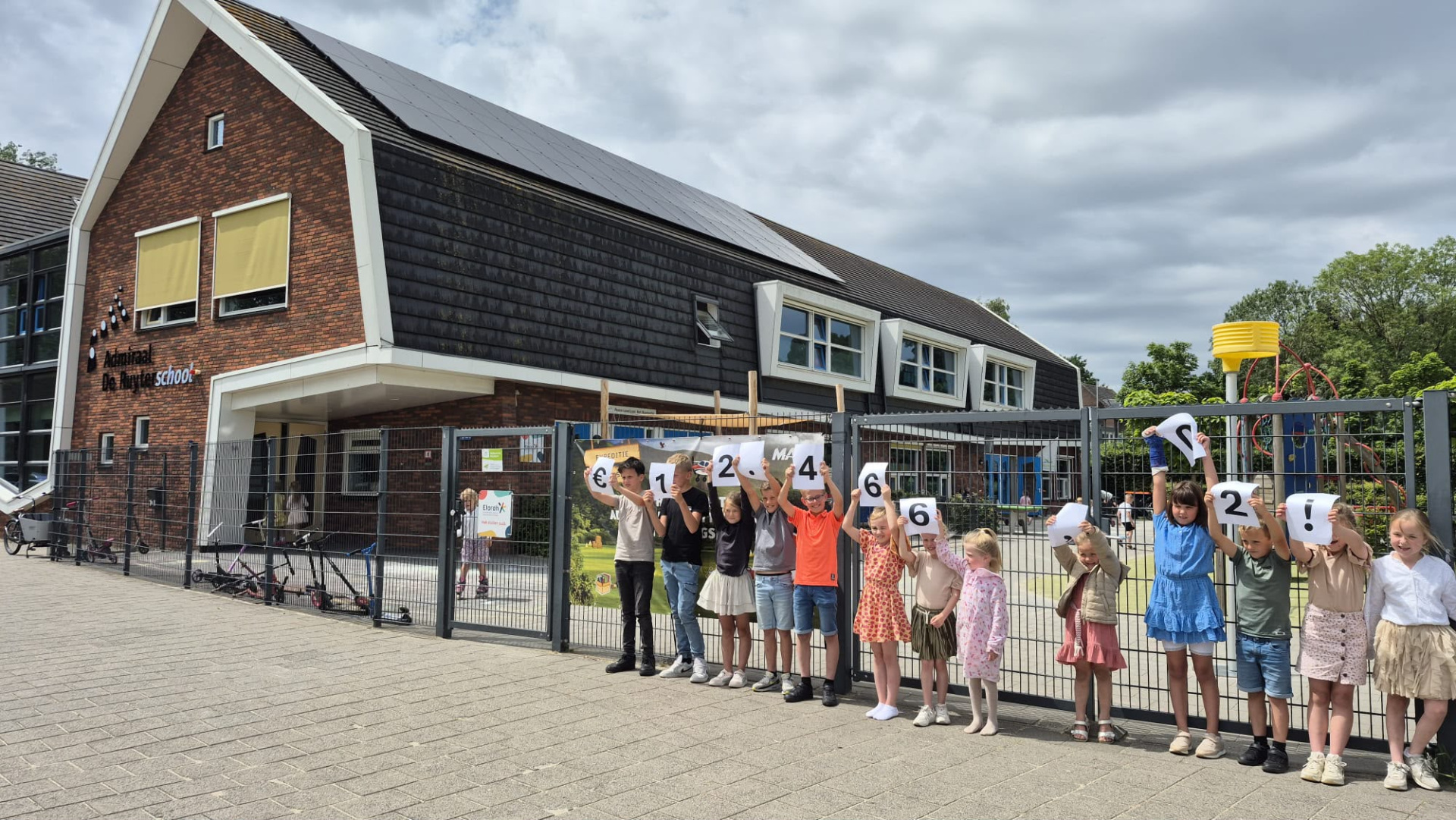 Admiraal de Ruyterschool haalt maar liefst € 12.466 op voor MAF!